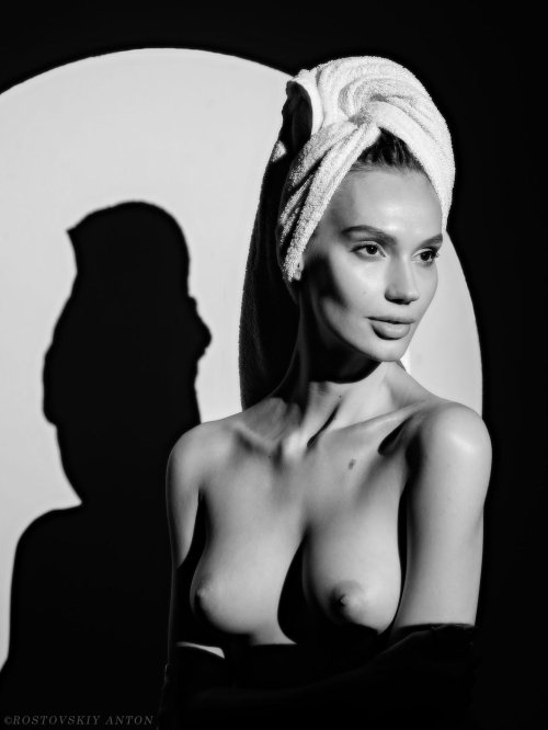 Фотограф антон ростовский nude